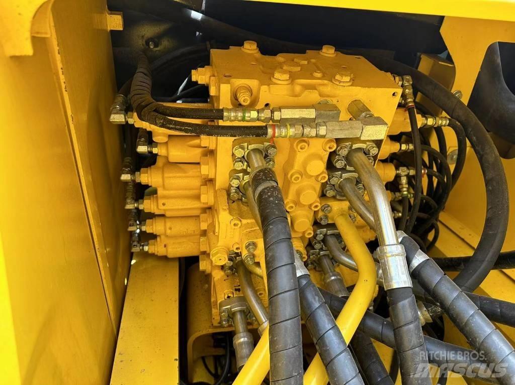 Komatsu PC 240 Excavadoras de cadenas