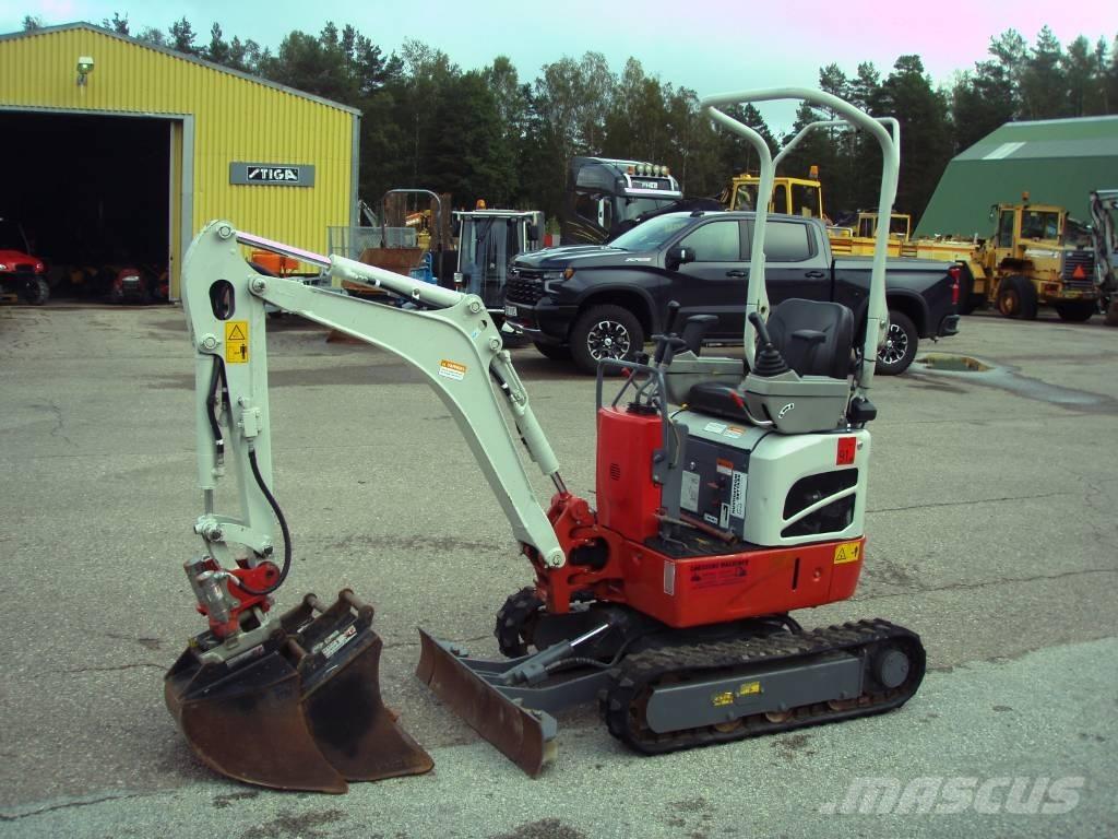 Takeuchi TB 210 R Mini excavadoras < 7t