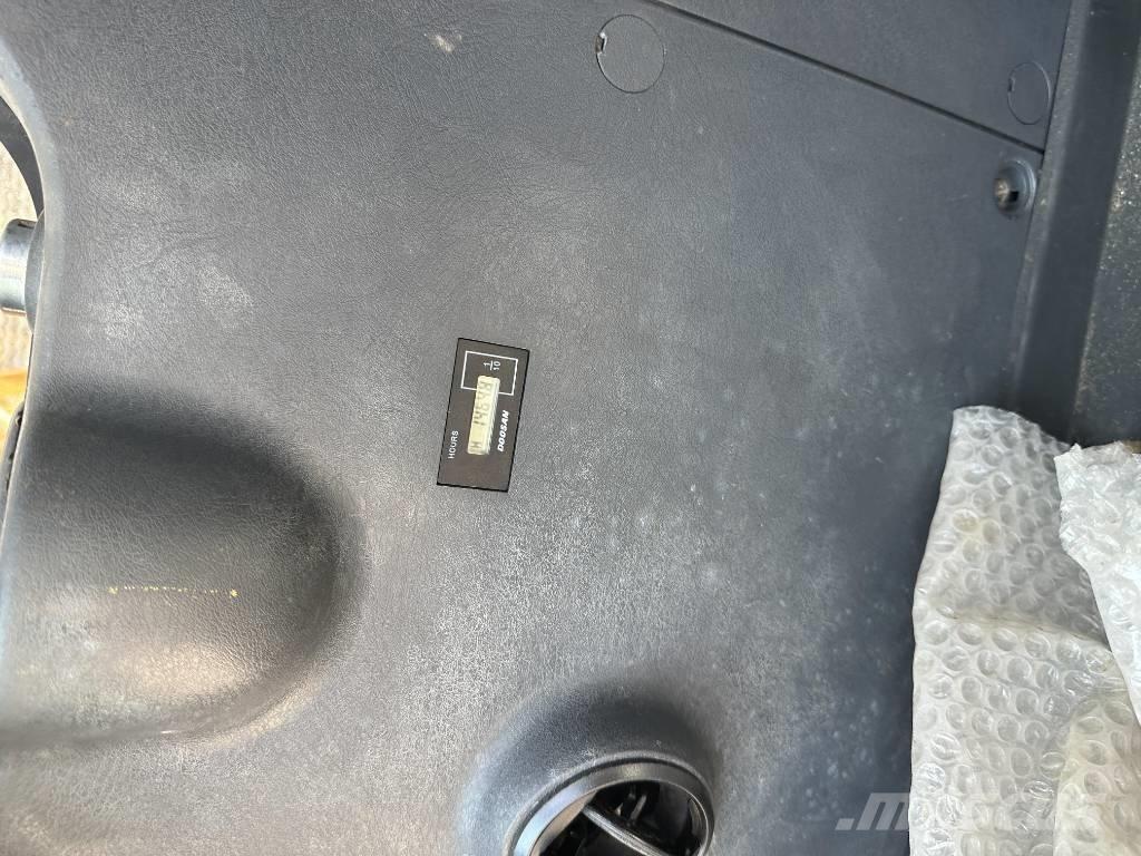 Hyundai R220LC-9S Excavadoras de cadenas