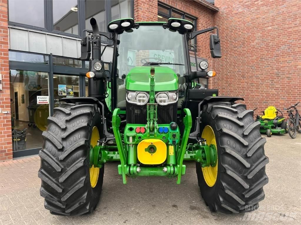 John Deere 6120M Tractores