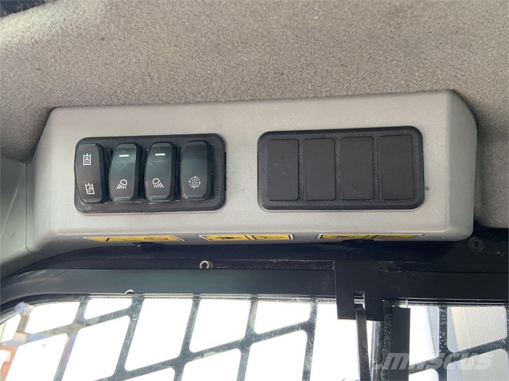 CAT 226 D3 (5867) Minicargadoras