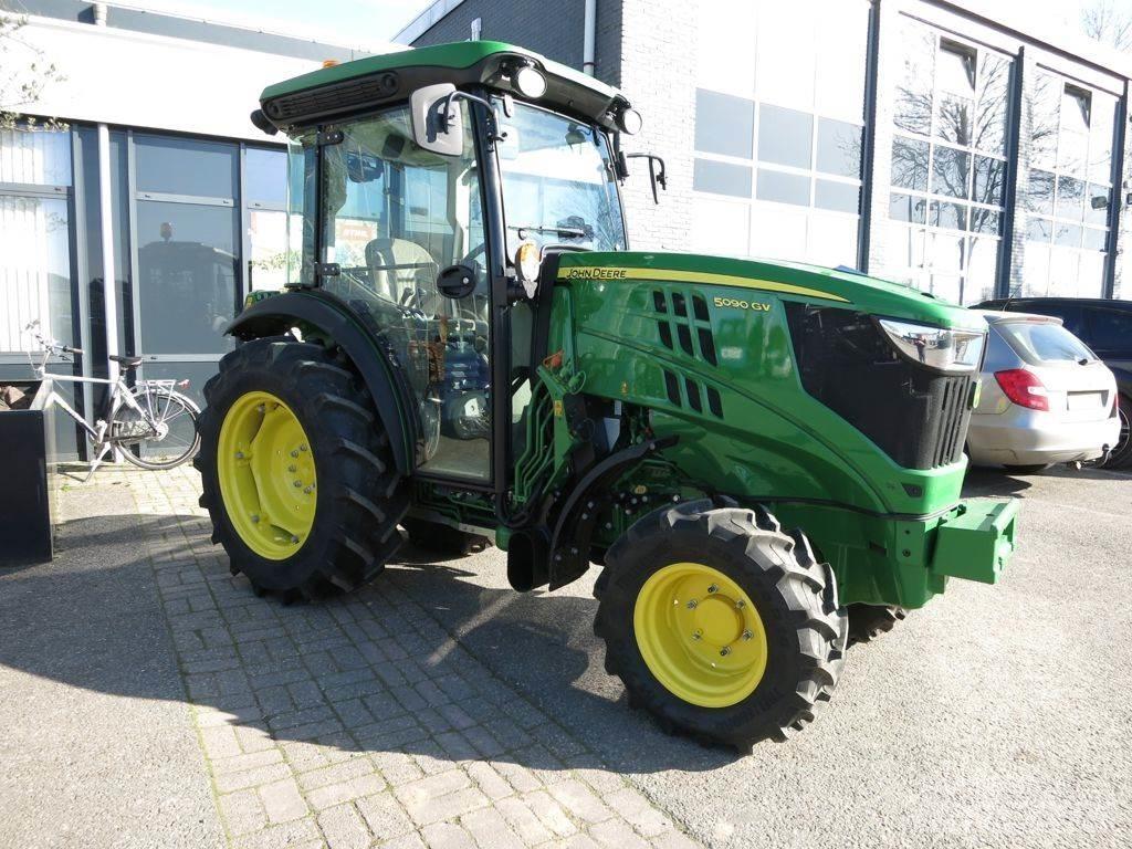 John Deere 5090GV Tractores