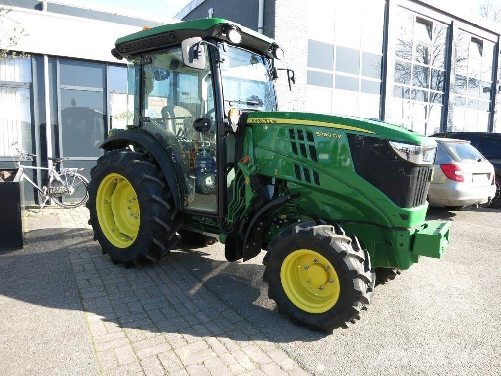John Deere 5090GV Tractores