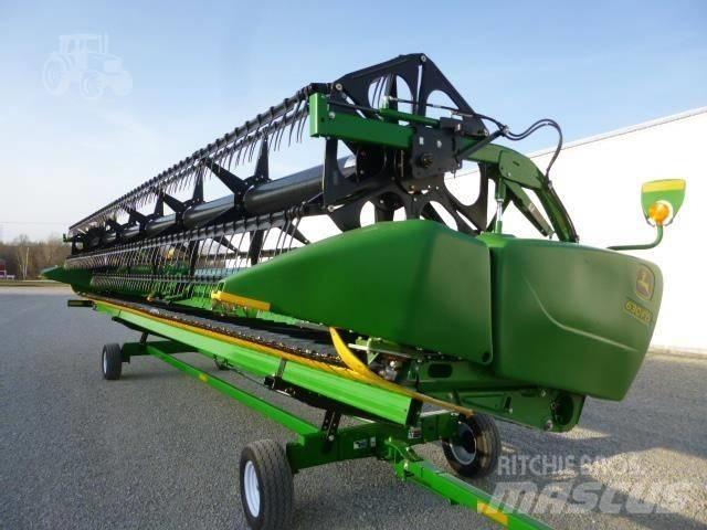 John Deere 630 F Cabezales de cosechadoras combinadas
