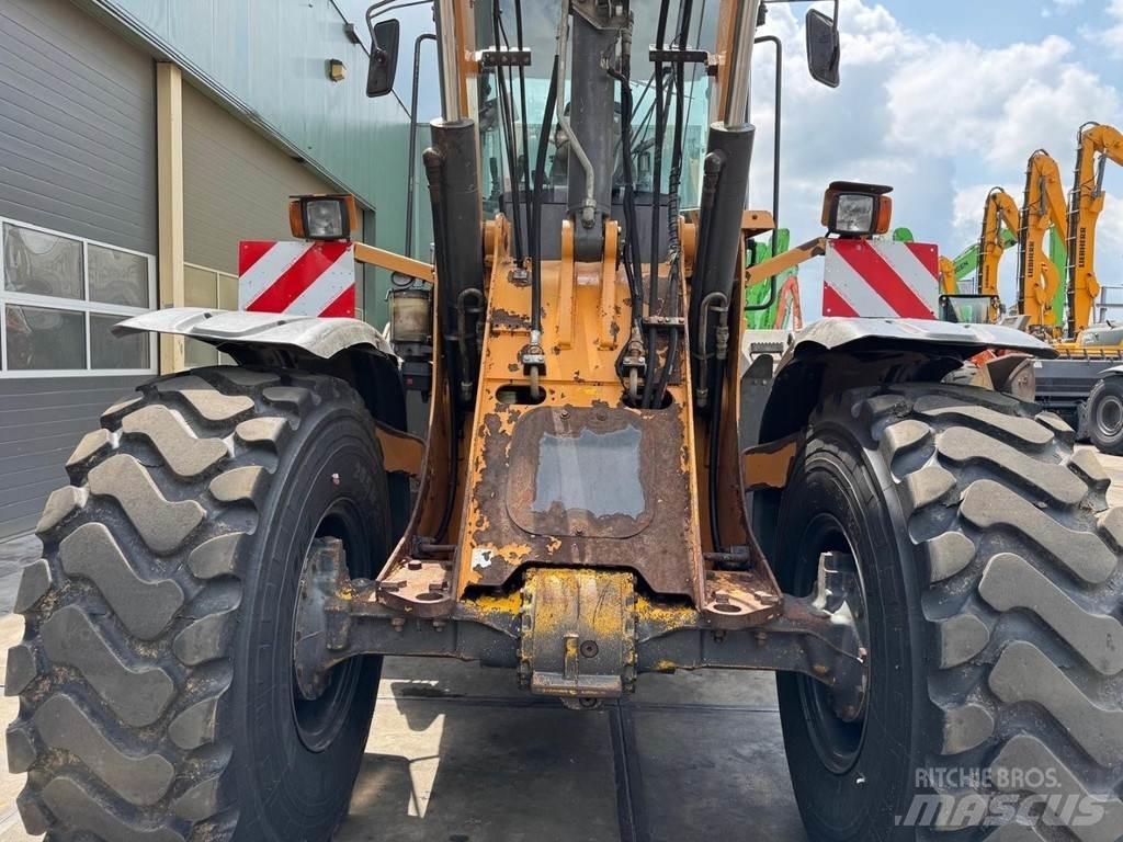 CASE 621F XR Cargadoras sobre ruedas