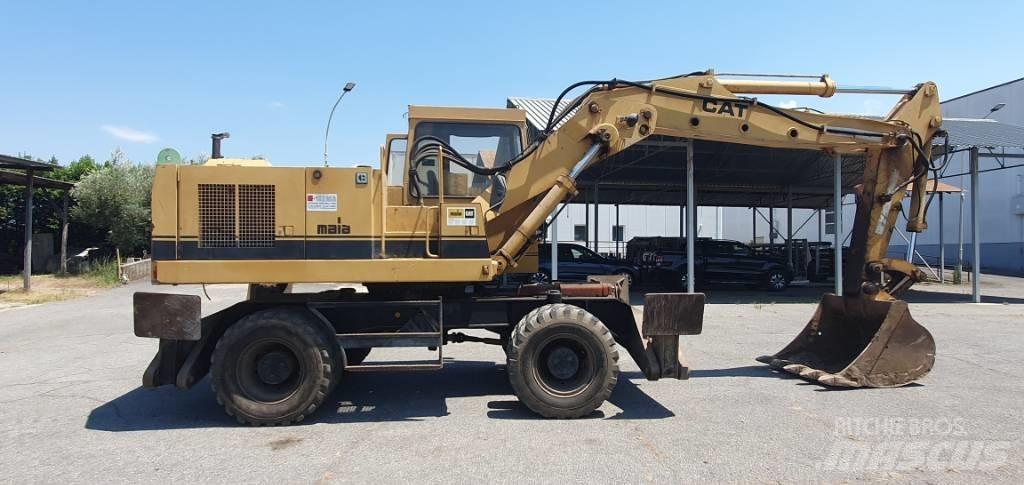 CAT 214 B Excavadoras de ruedas