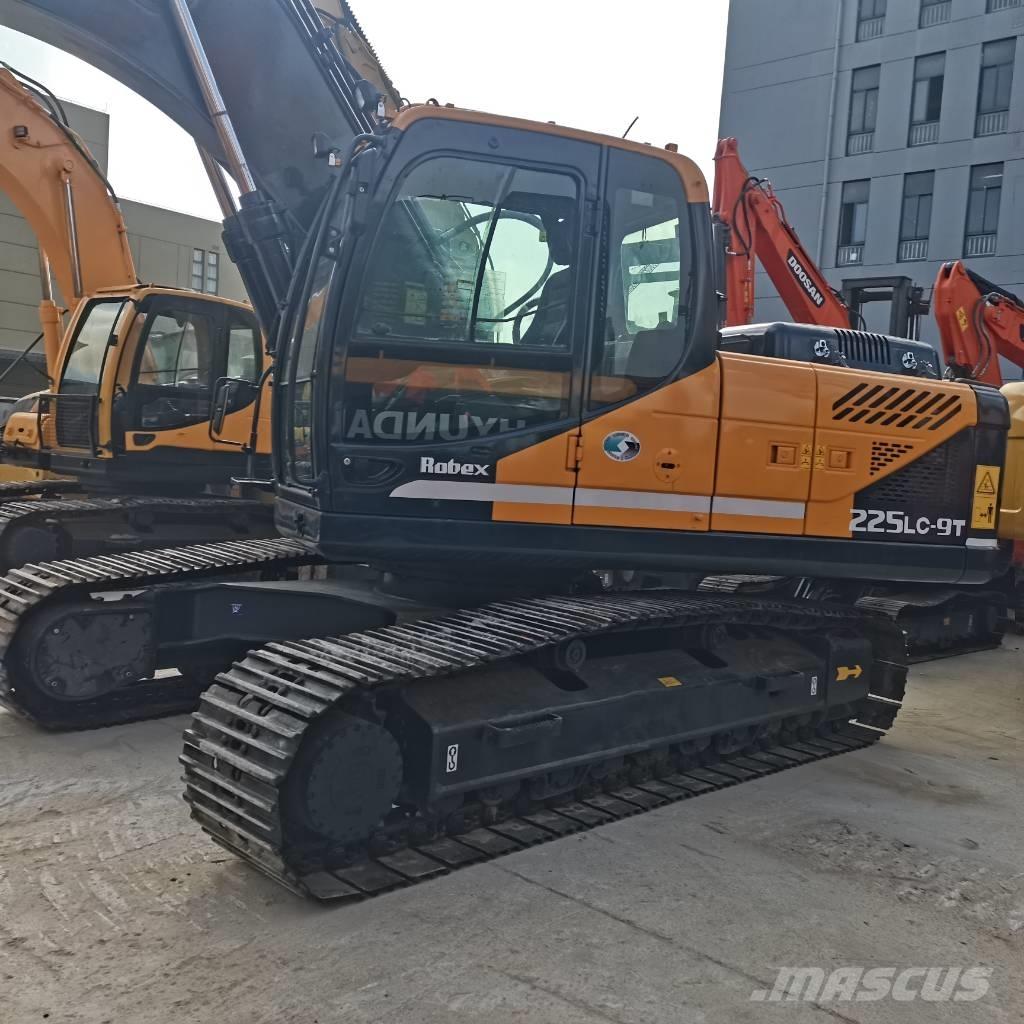 Hyundai 225LC-9T Excavadoras de cadenas