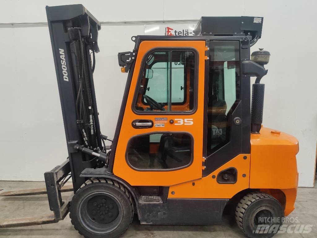 Doosan D 35 C-7 Carretillas diesel