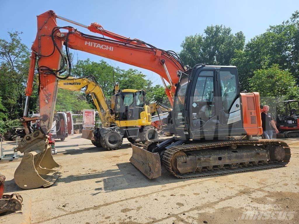 Hitachi ZX 135 US Excavadoras de cadenas