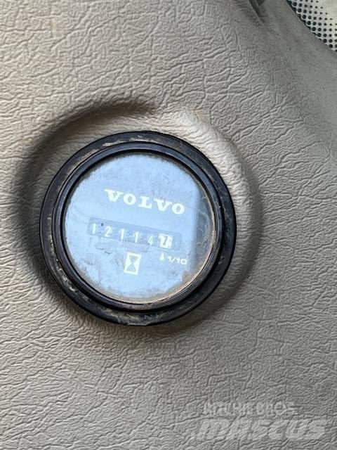 Volvo EC 220 DL Excavadoras de cadenas