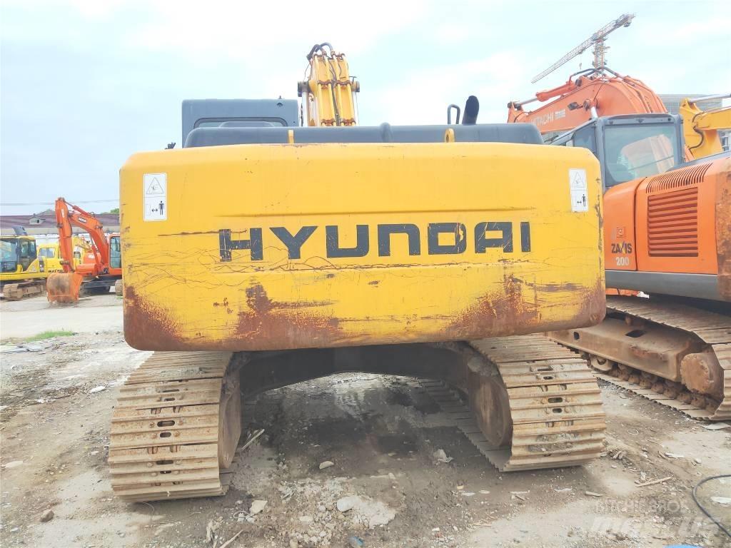 Hyundai R225LC-7 Excavadoras de cadenas