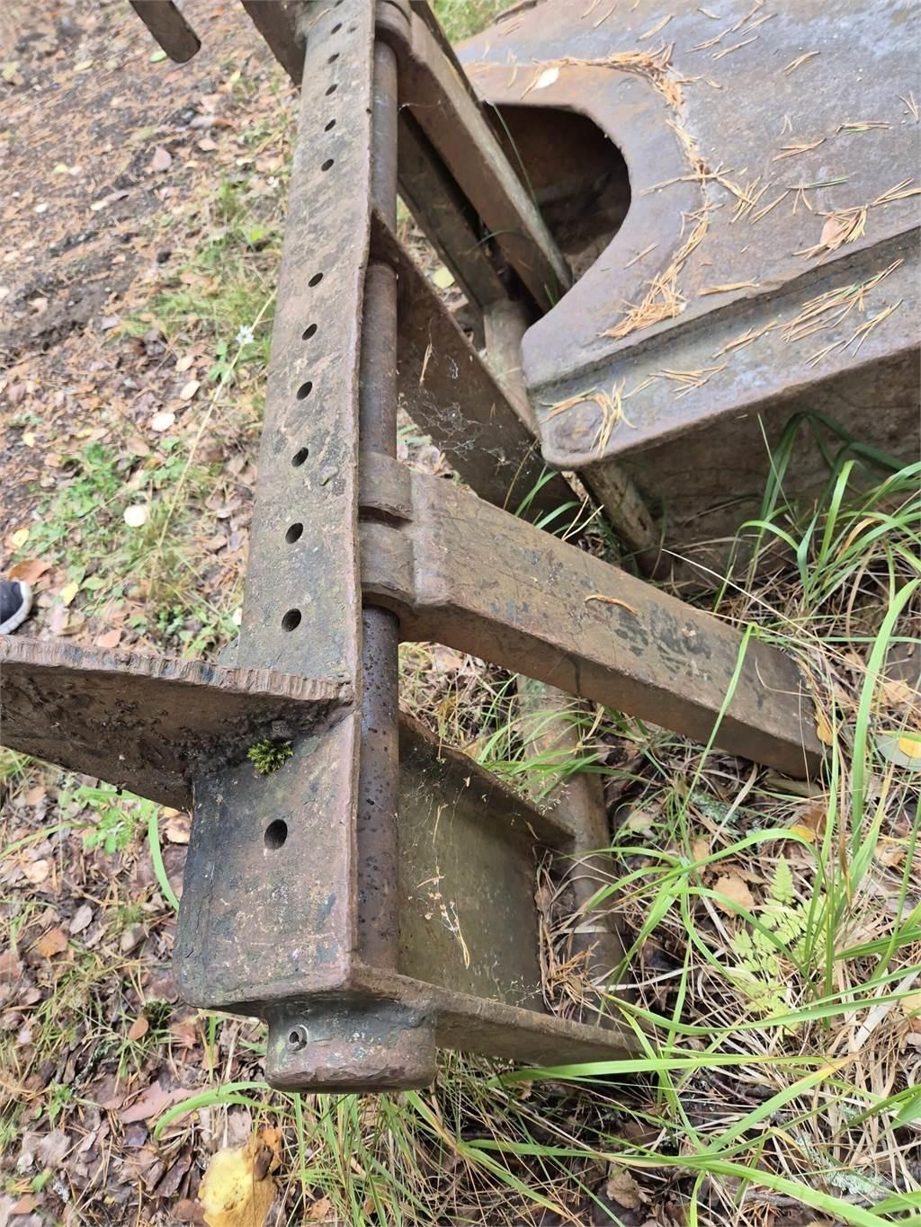 Trukkipiikit Volvo Uñas para carretilla