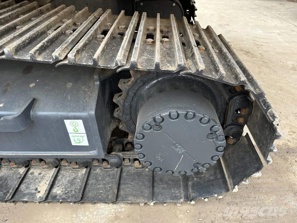 Komatsu PC200-8 Excavadoras de cadenas