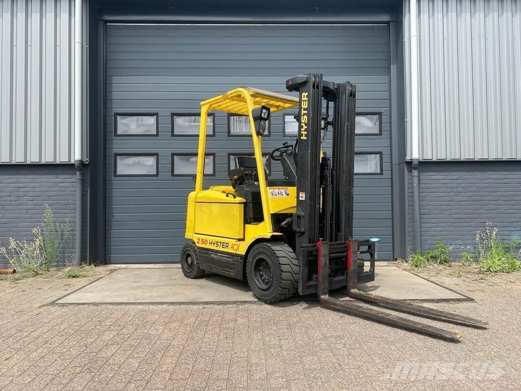 Hyster J2.50XM Carretillas de horquilla eléctrica