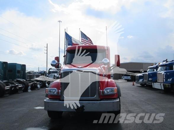 Peterbilt 567 Cabezas tractoras