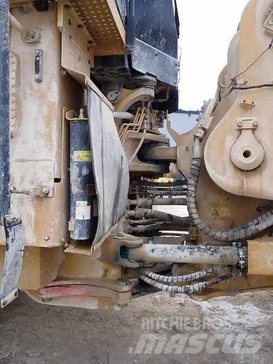 CAT 988K Cargadoras sobre ruedas