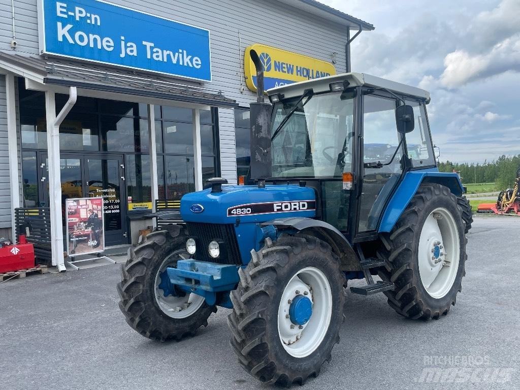 Ford 4830 Tractores