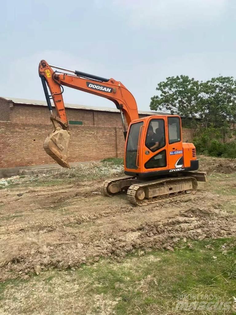Doosan DX 80 Excavadoras 7t - 12t