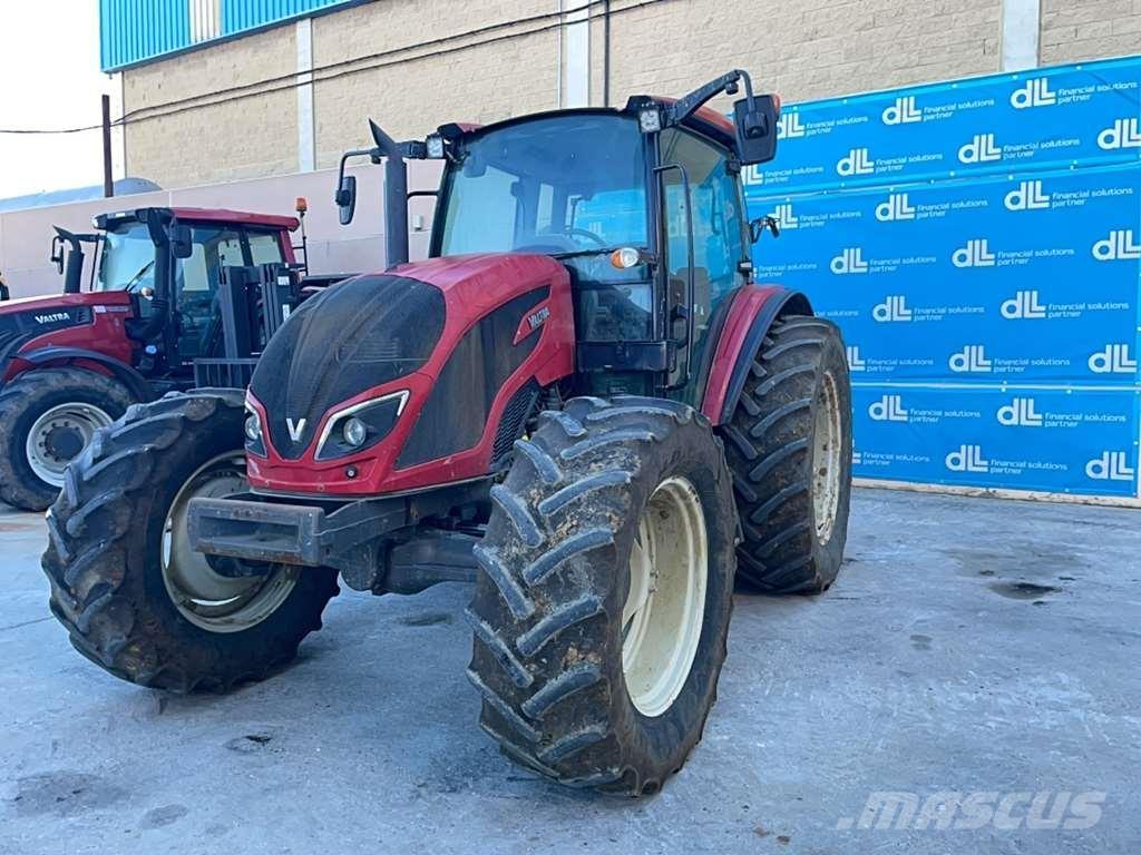 Valtra A134 Tractores