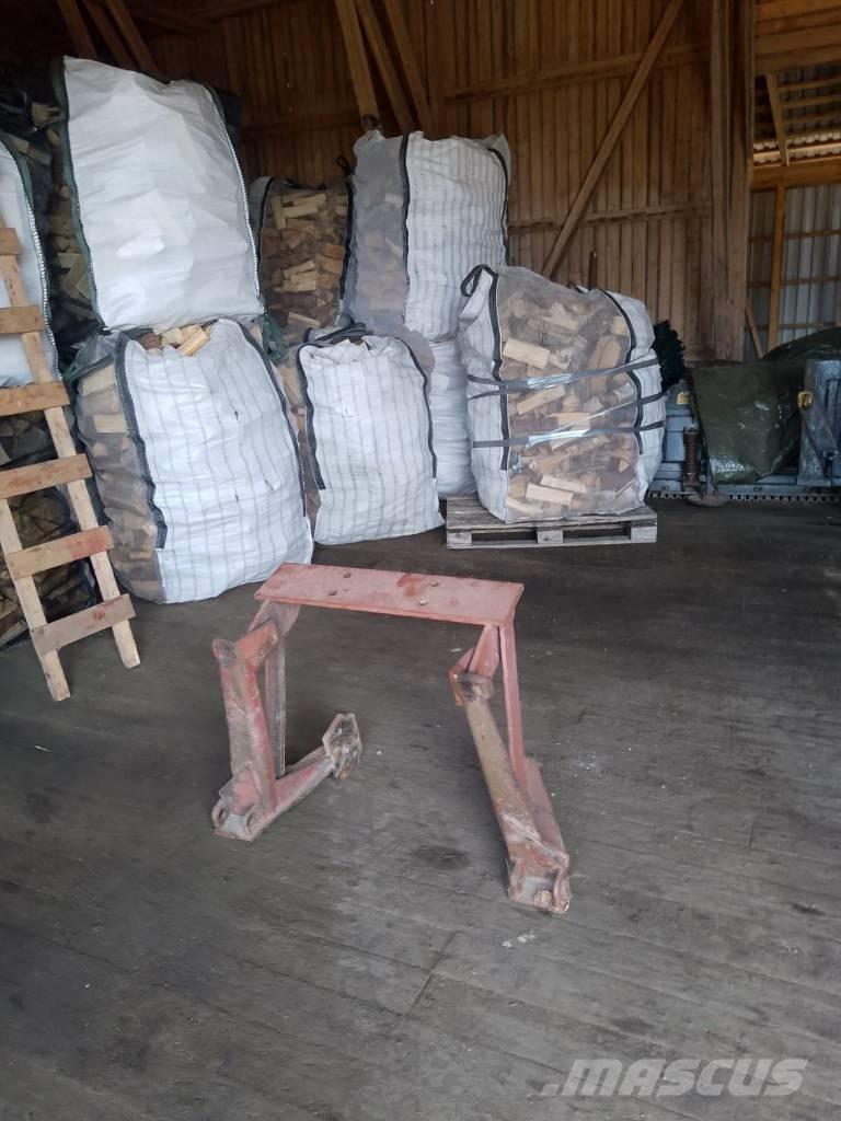 Ålö Pikavik 2030 Palas cargadoras frontales