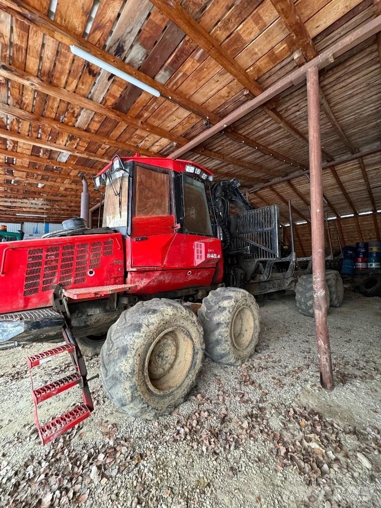Valmet 840.4 Autocargadoras