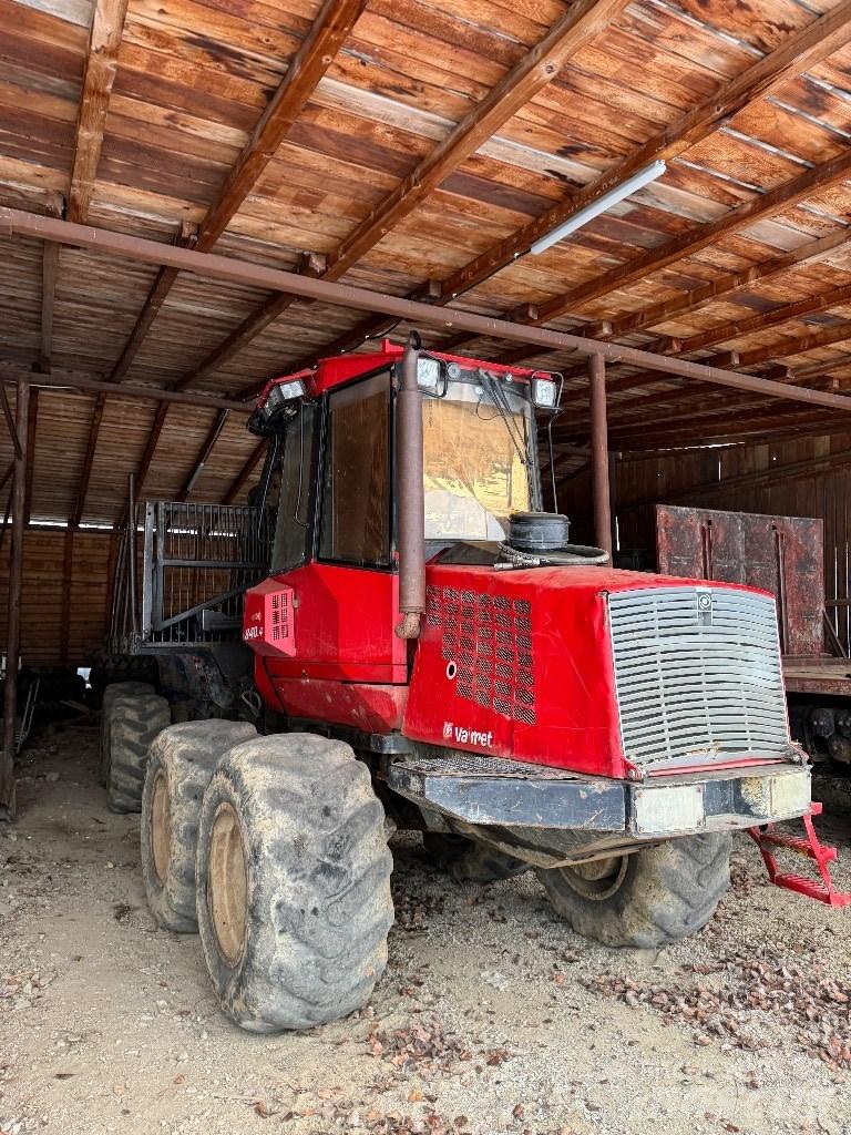 Valmet 840.4 Autocargadoras