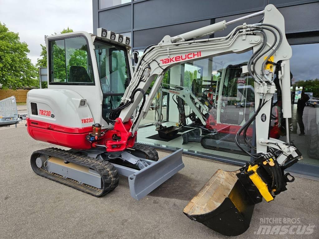 Takeuchi TB 230 Mini excavadoras < 7t