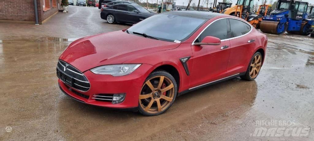 Tesla Model S P85D Coches