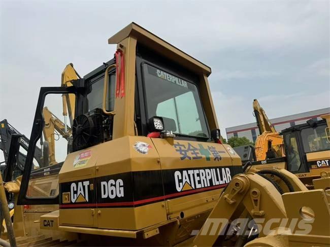 CAT D 6 G Buldozer sobre oruga