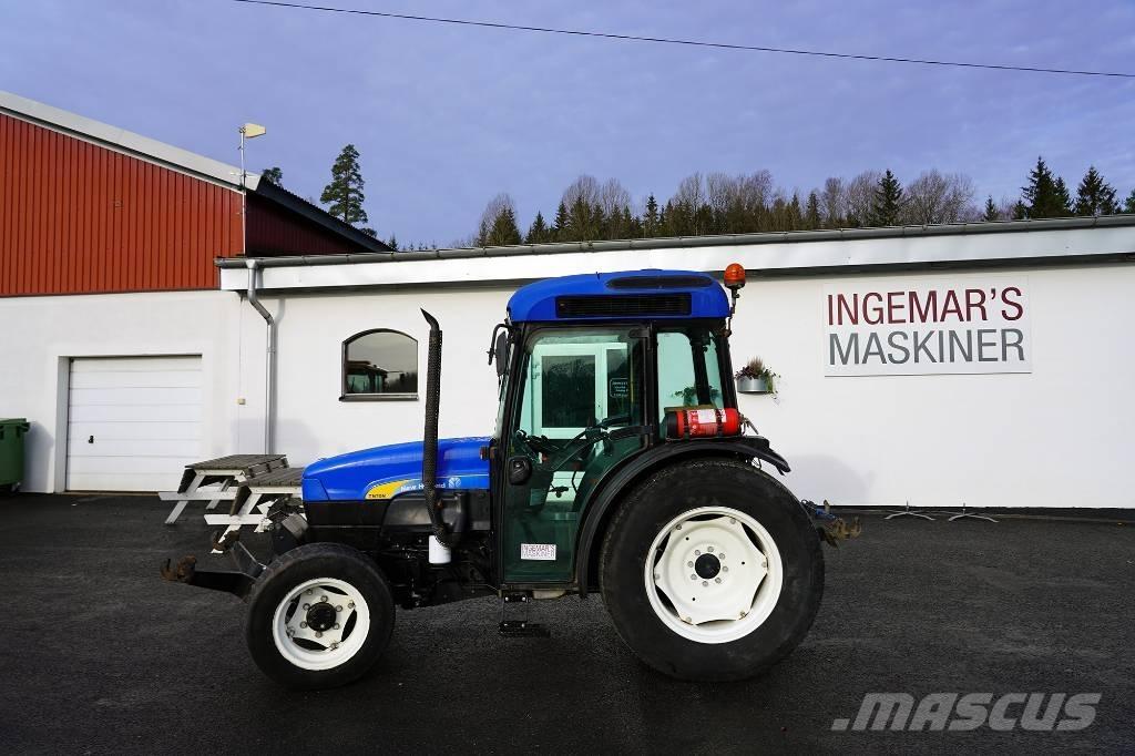 New Holland TN70NA Tractores