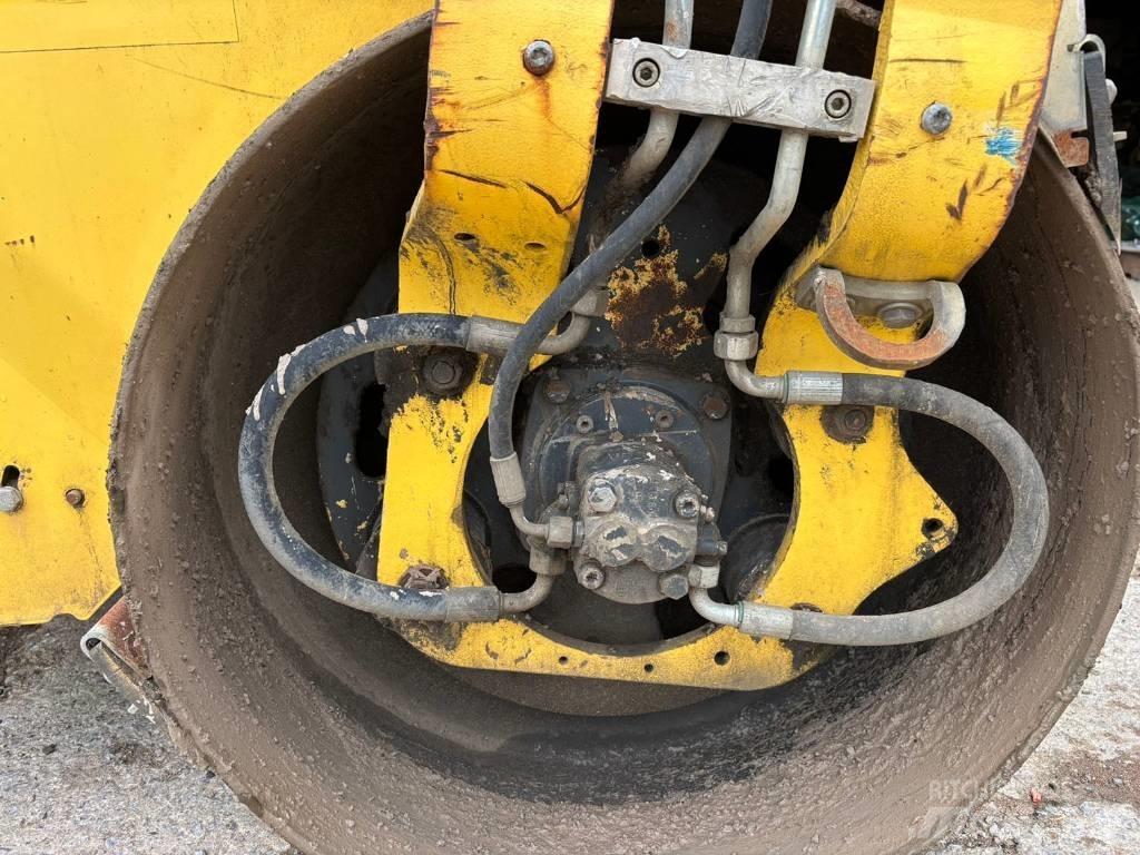 Bomag BW 120 AD-5 Rodillos de doble tambor