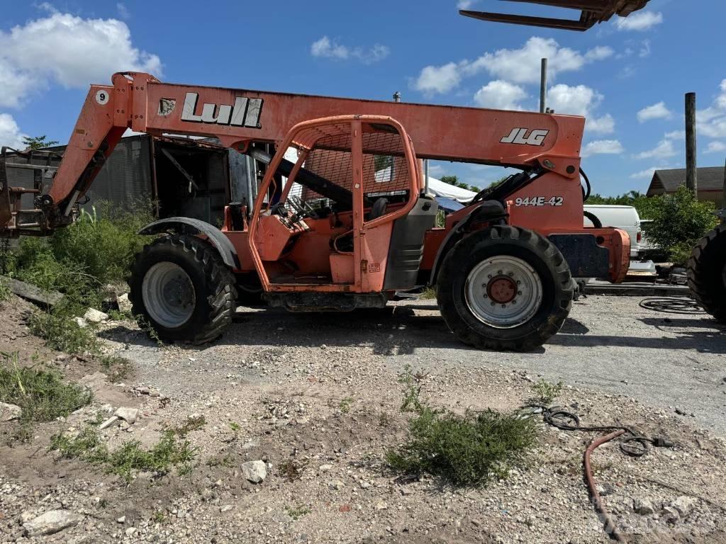 JLG 944 E-42 Carretillas telescópicas