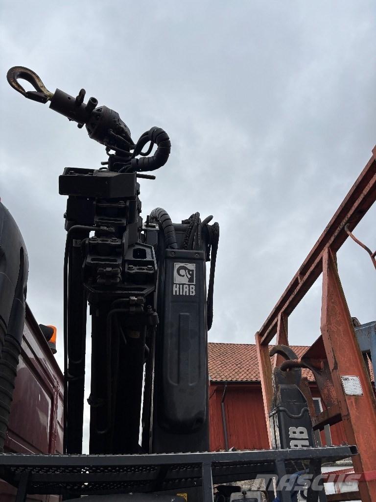 Volvo VOLVO FM 8*4 Camiones polibrazo