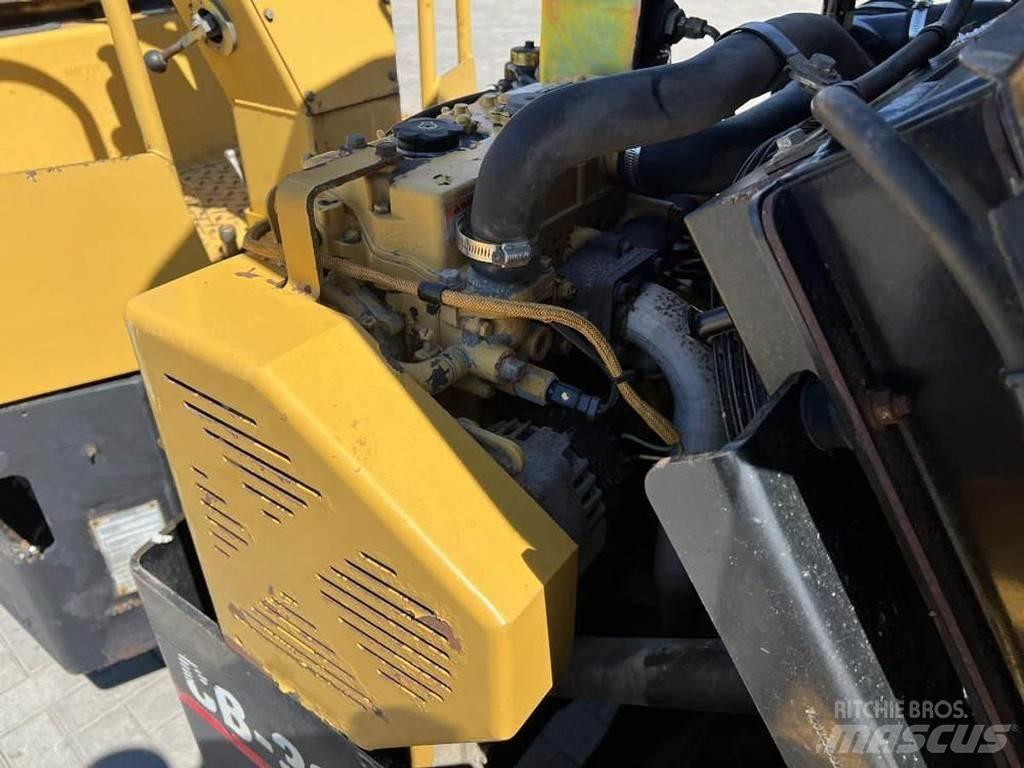 CAT CB 334E Rodillos de doble tambor
