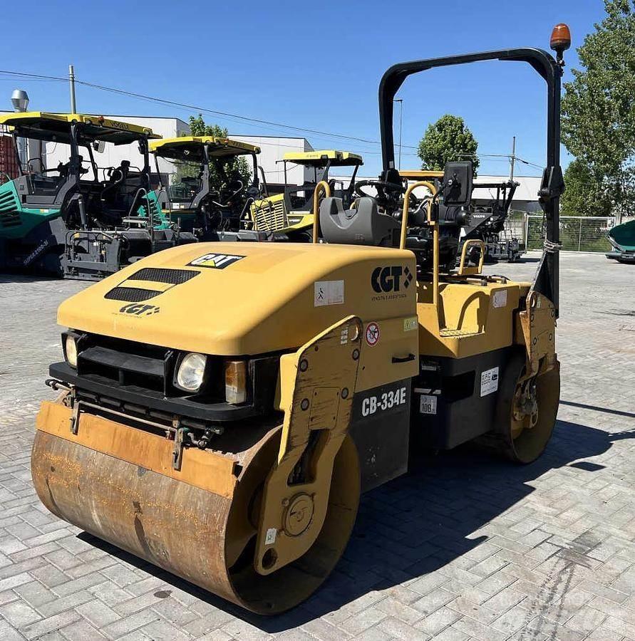 CAT CB 334E Rodillos de doble tambor