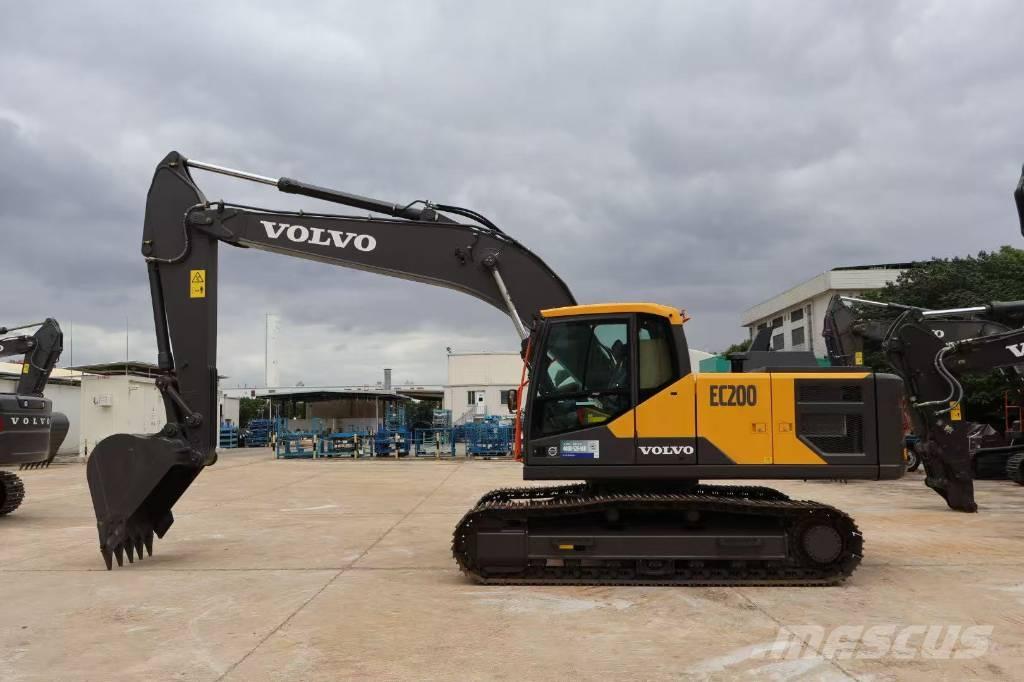 Volvo EC 200 Excavadoras de cadenas