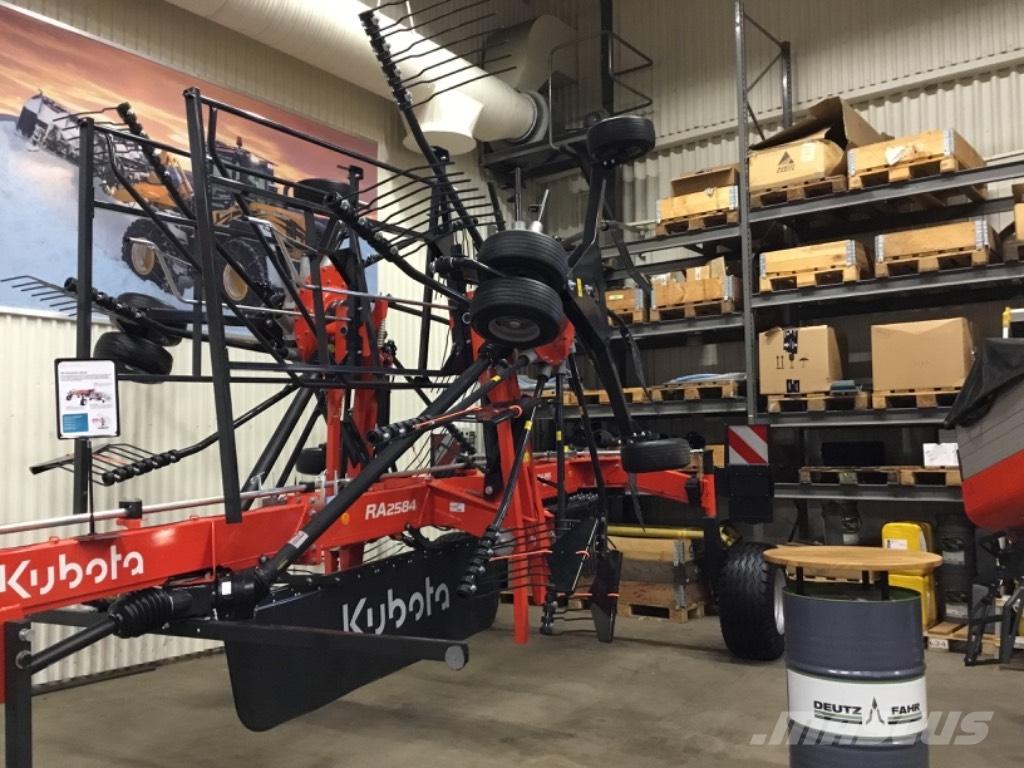 Kubota RA2584 Segadoras hileradoras