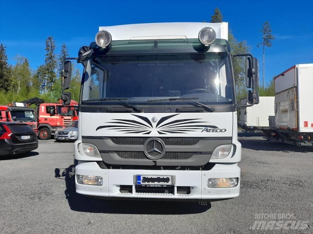 Mercedes-Benz Atego Camiones caja cerrada