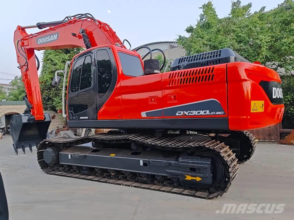 Doosan DX 300 LC-9C Excavadoras de cadenas