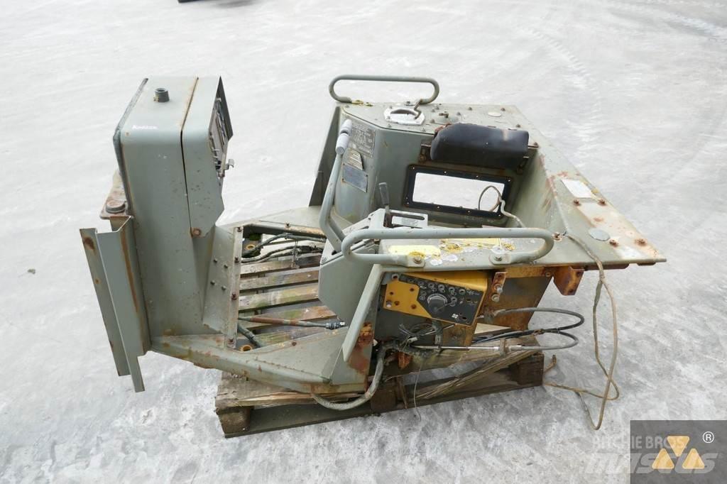 CAT 6T-3309 Cabinas e interior