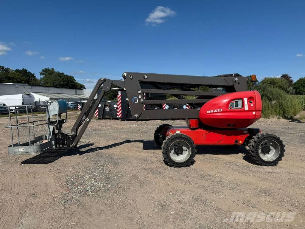 Manitou ATJ 160 Plataforma de trabajo articulada
