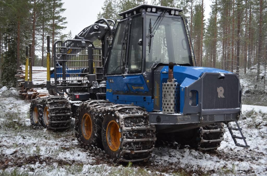 Rottne F13E Autocargadoras