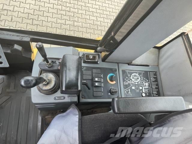 CAT IT 14 G Cargadoras sobre ruedas