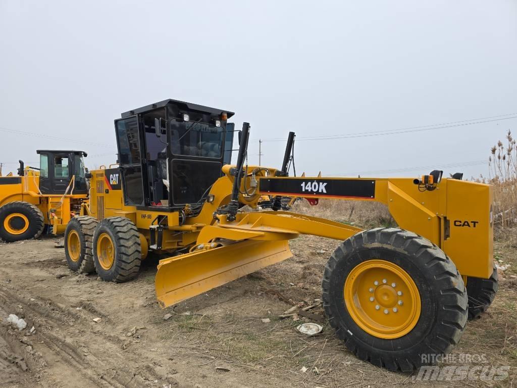 CAT 140K Motoniveladoras