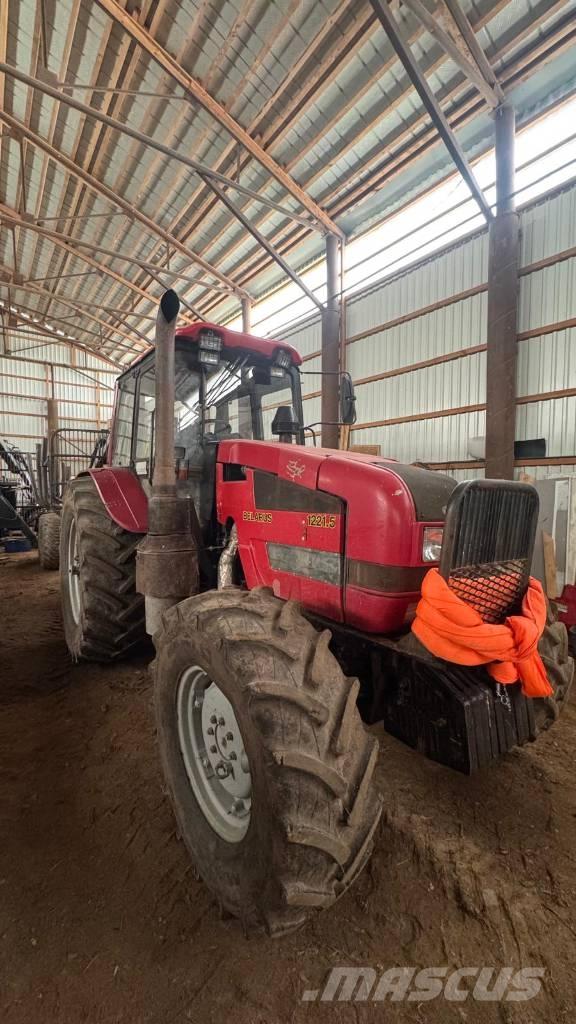 Belarus 1221.5 Tractores