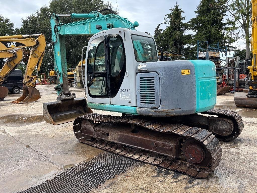 Kobelco SK 135 Excavadoras de cadenas