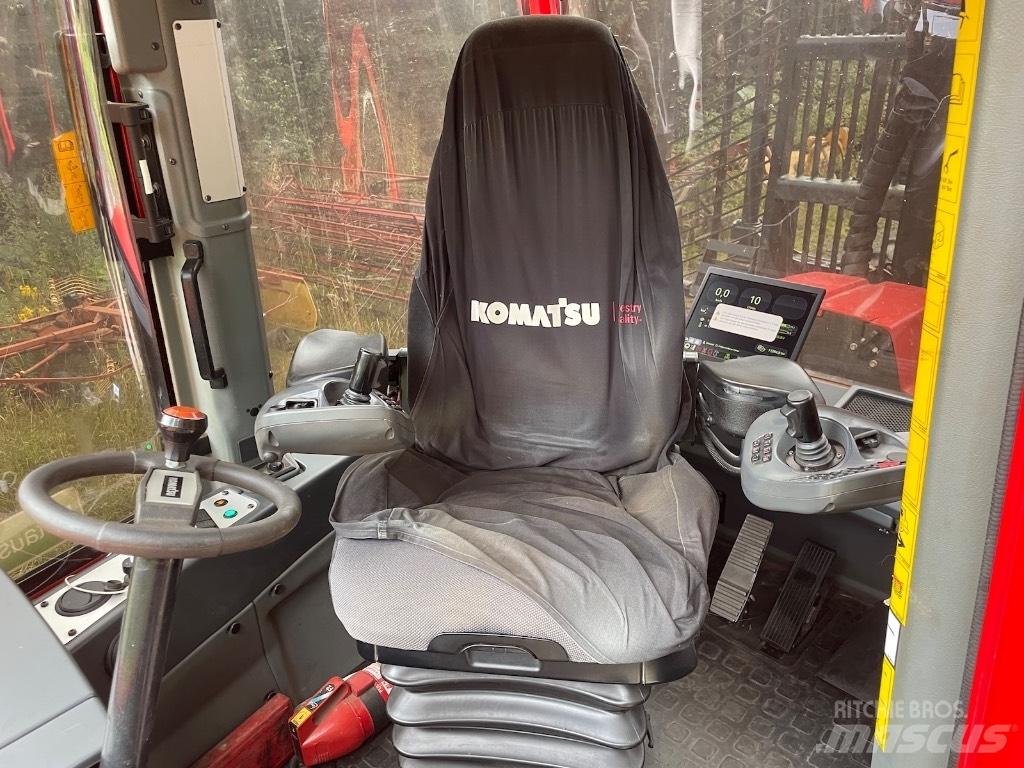Komatsu 855 Autocargadoras