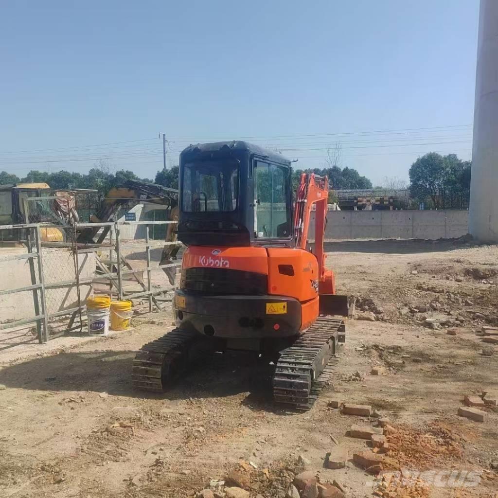 Kubota U 27 Mini excavadoras < 7t