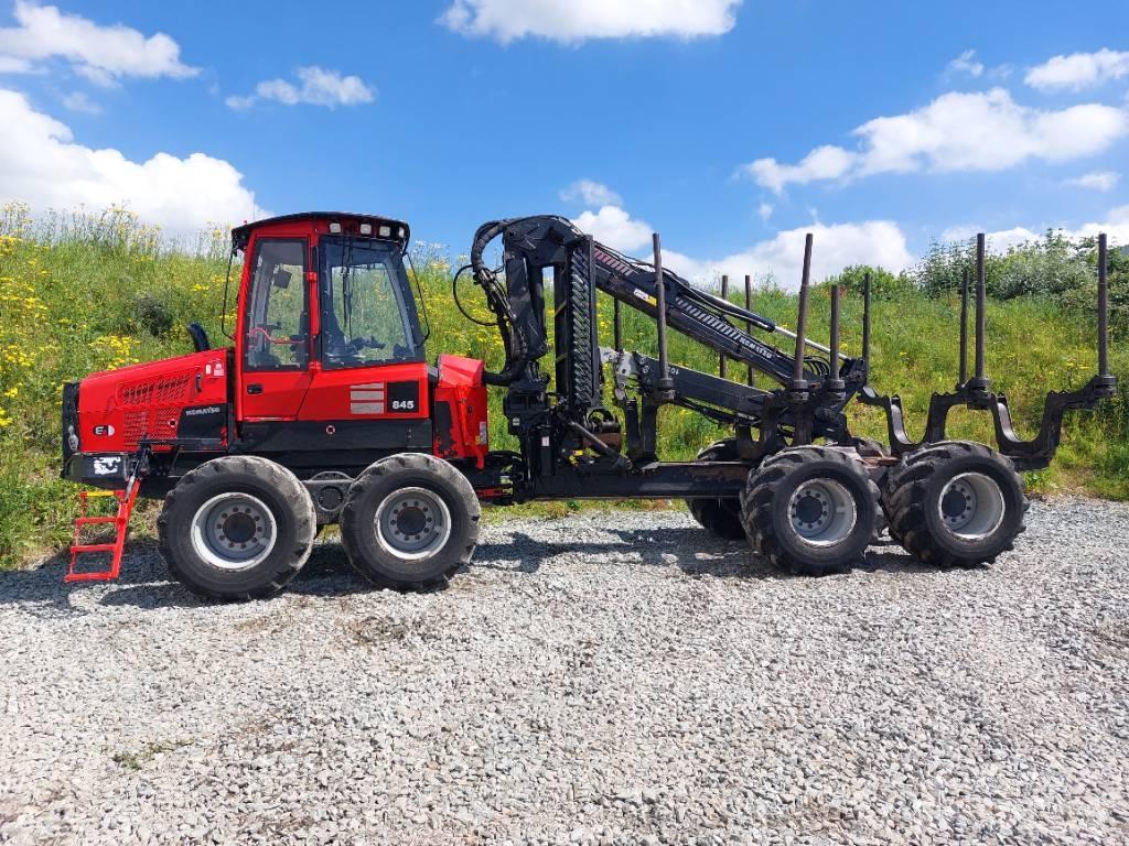Komatsu 845 Autocargadoras