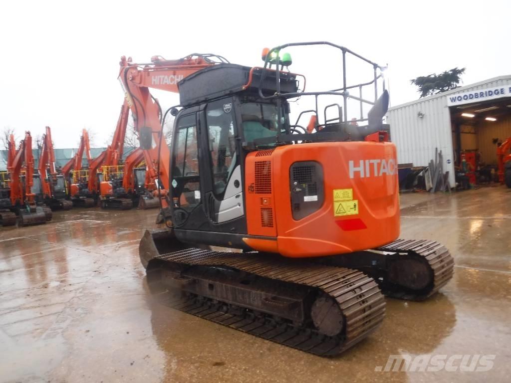 Hitachi ZX 135 US-6 Excavadoras de cadenas